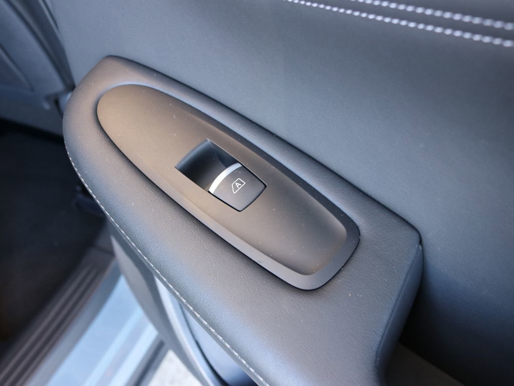 Certified 2025 INFINITI QX55 Luxe w/ Cargo Package AWD/4WD image 26