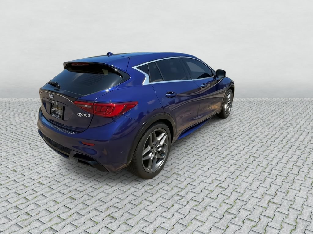 Certified 2018 INFINITI QX30 Sport w/ Sport Leather Package FWD image 7