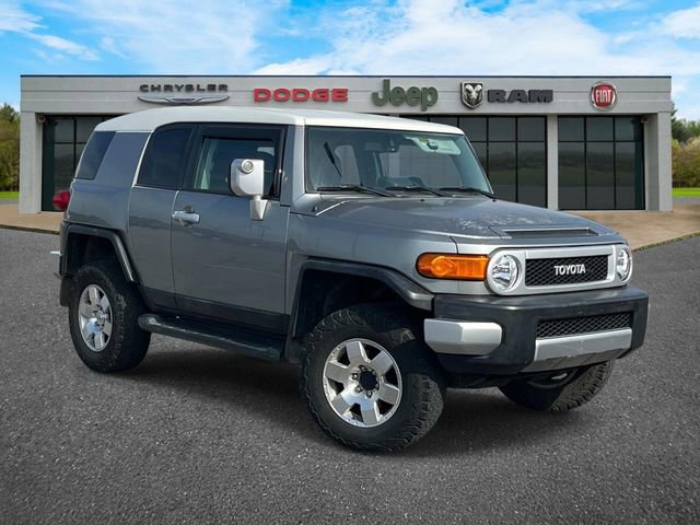 Used 2010 Toyota FJ Cruiser 4WD image 1