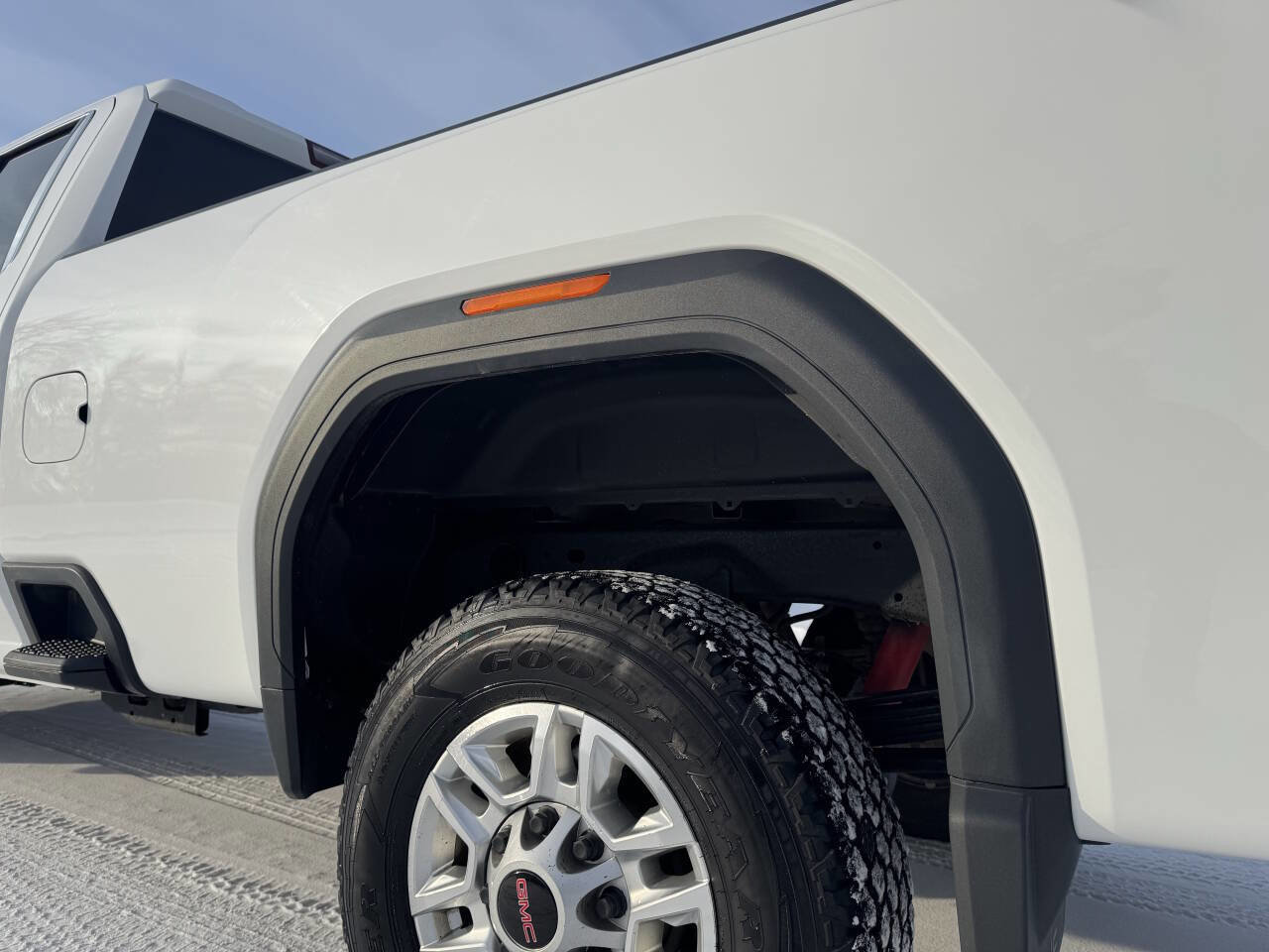 Used 2021 GMC Sierra 2500 SLE image 23