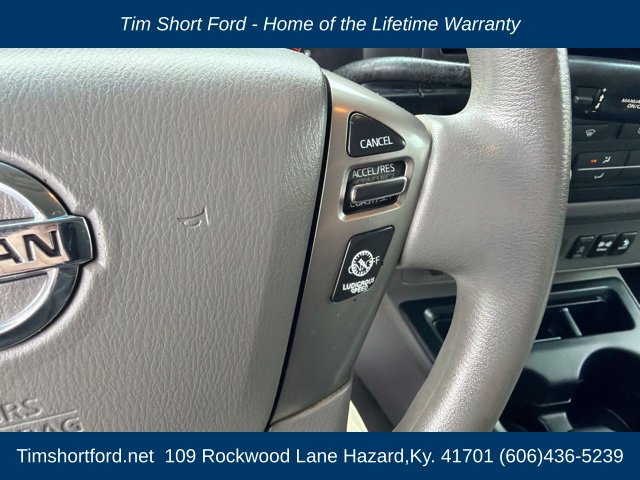 Used 2016 Nissan NV 3500 SV RWD image 31