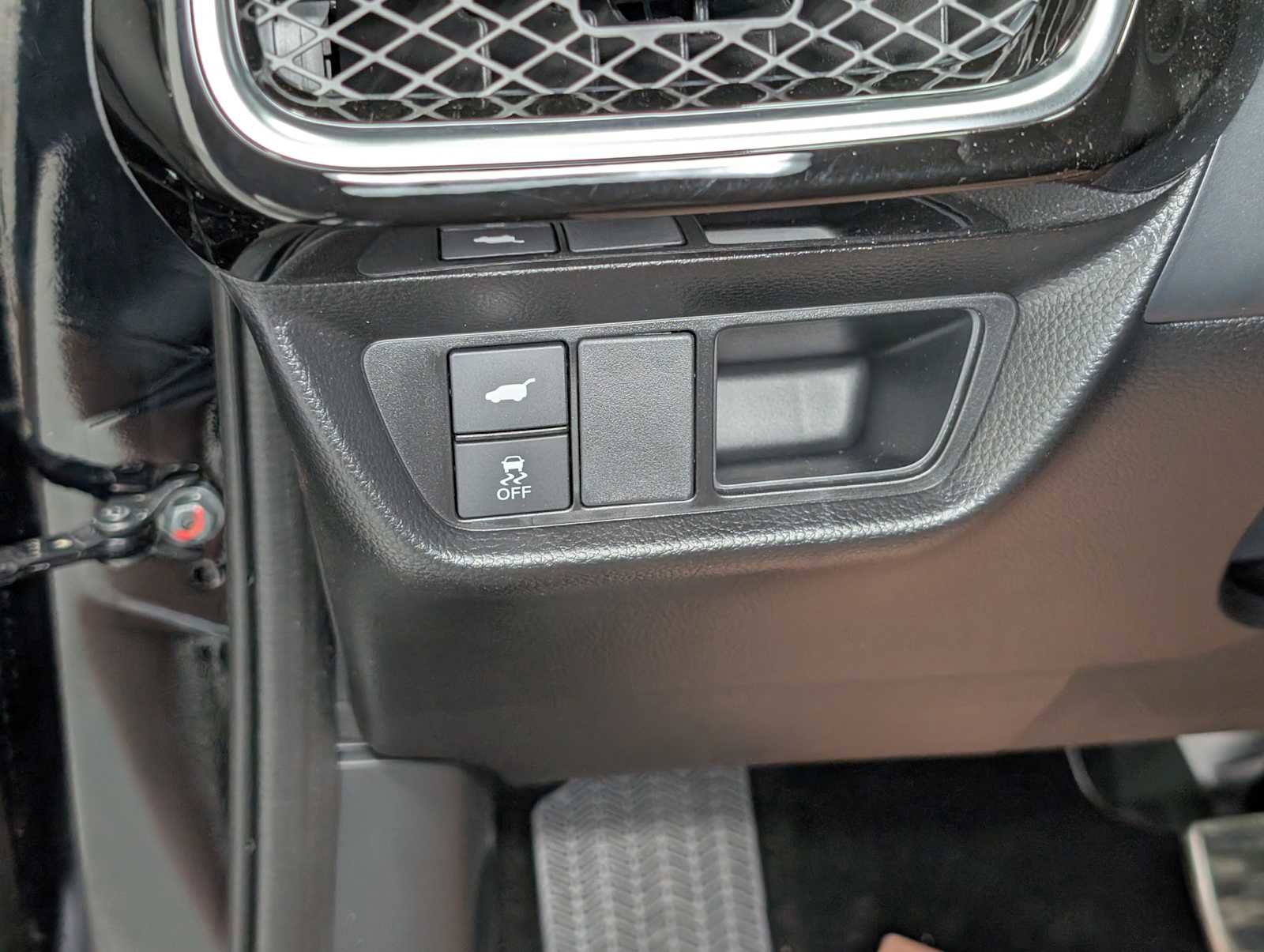 Certified 2025 Acura ADX A-Spec image 39