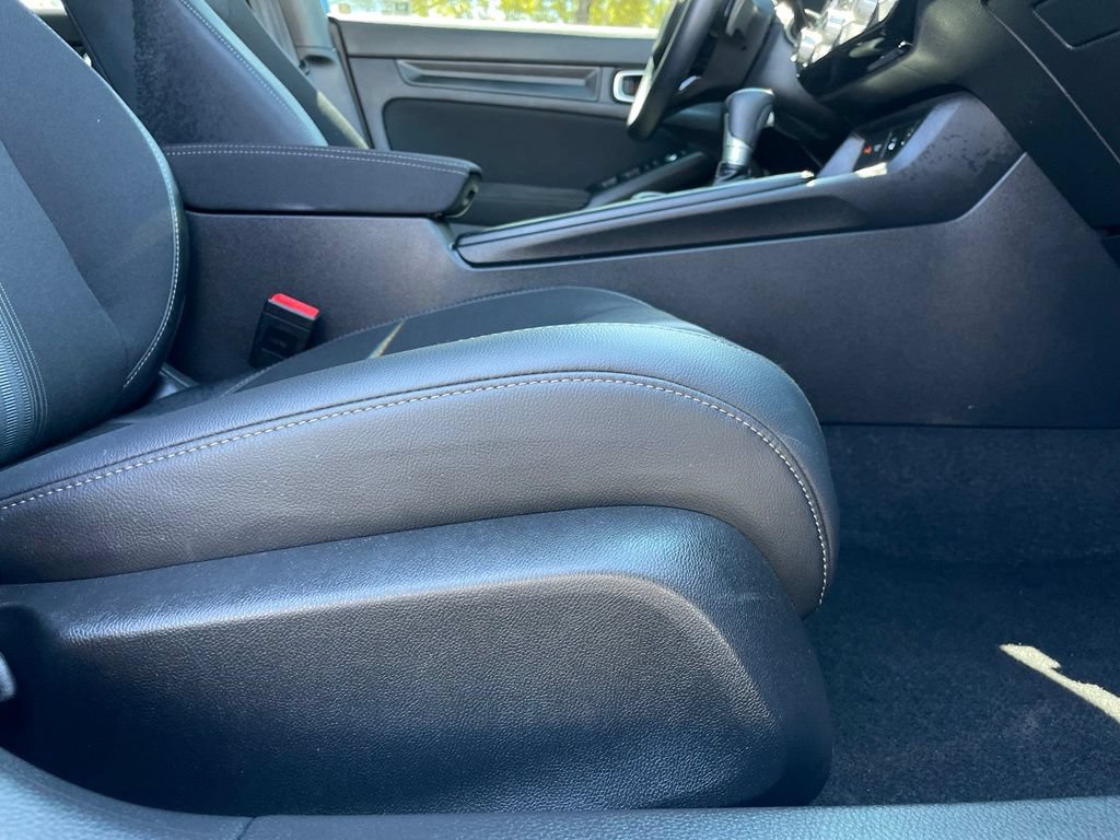 Certified 2025 Honda Civic Sport image 30