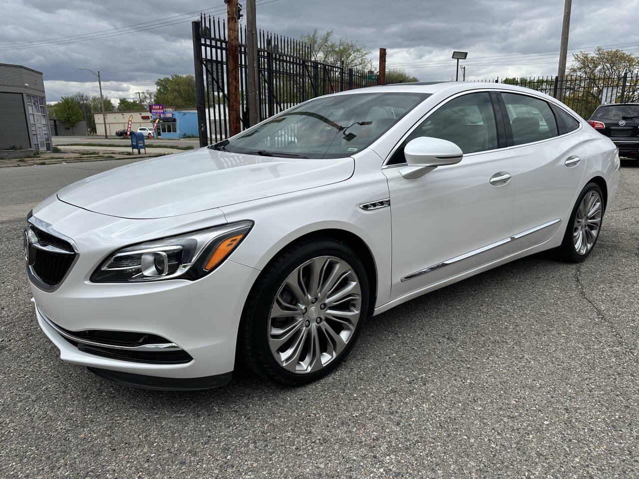 Used 2017 Buick LaCrosse Premium w/ Sun and Shade Package FWD image 3
