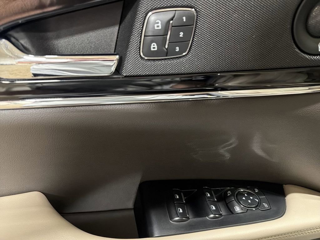 Certified 2022 Lincoln Nautilus Reserve w/ Luxury Package image 15