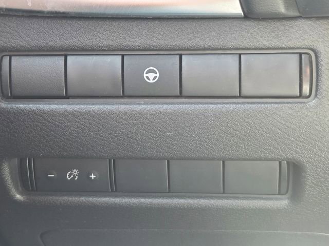 Used 2021 Nissan Rogue SV FWD image 26