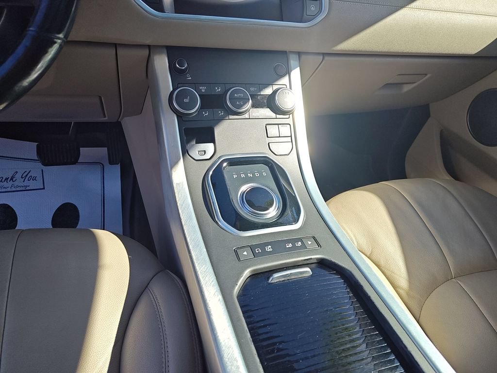 Used 2017 Land Rover Range Rover Evoque SE Premium AWD/4WD image 11