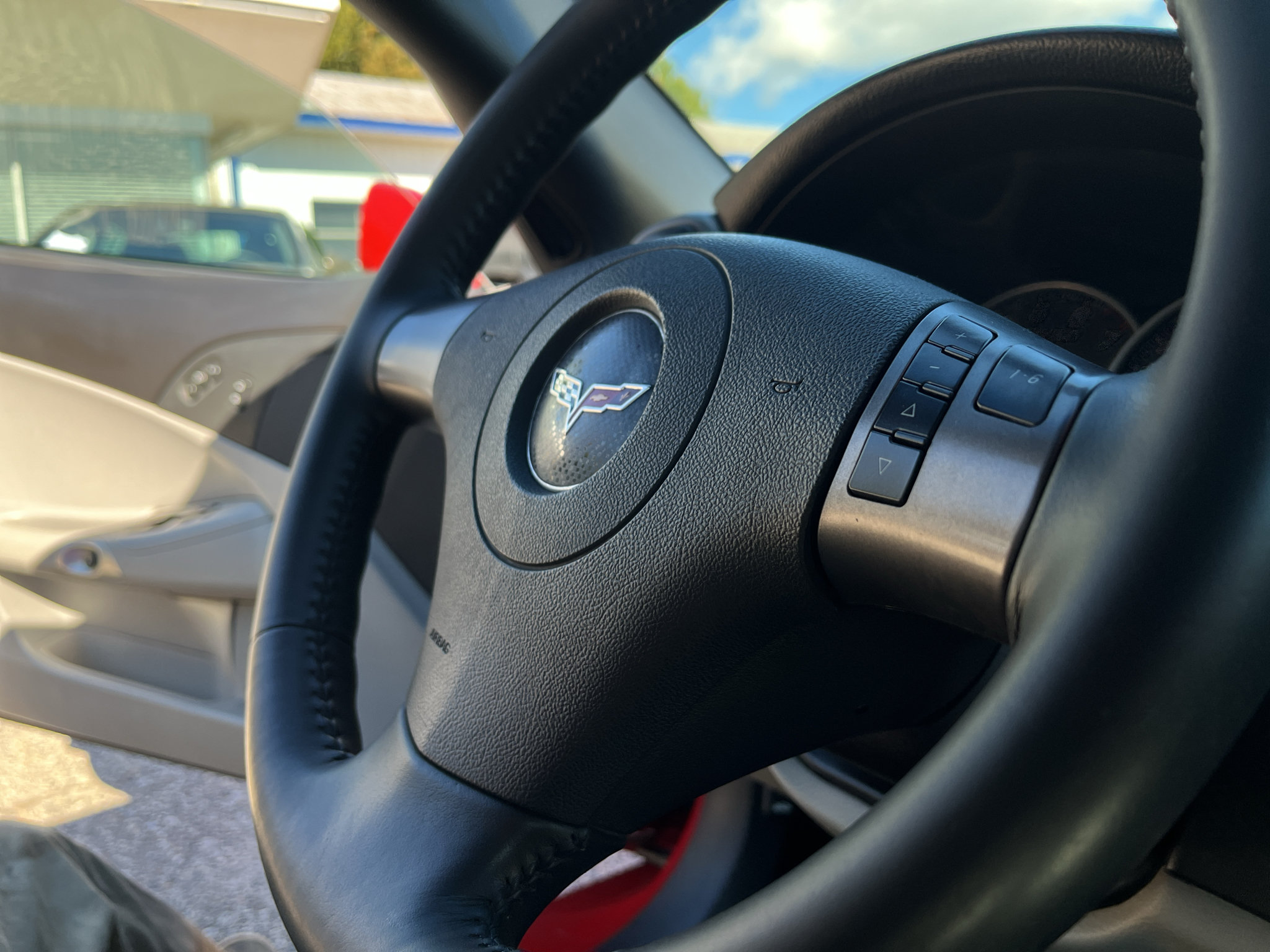 Used 2007 Chevrolet Corvette Convertible w/ Preferred Equipment Group RWD image 13
