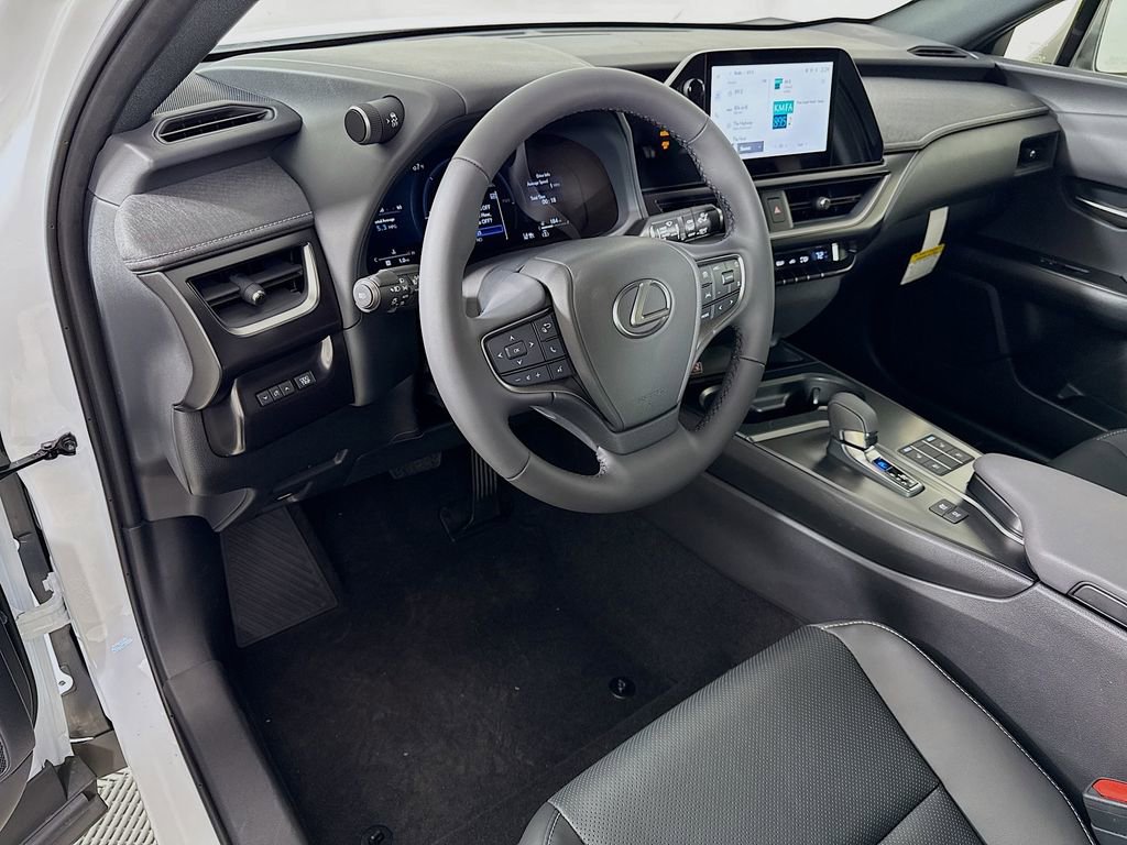 New 2025 Lexus UX 300h FWD image 9
