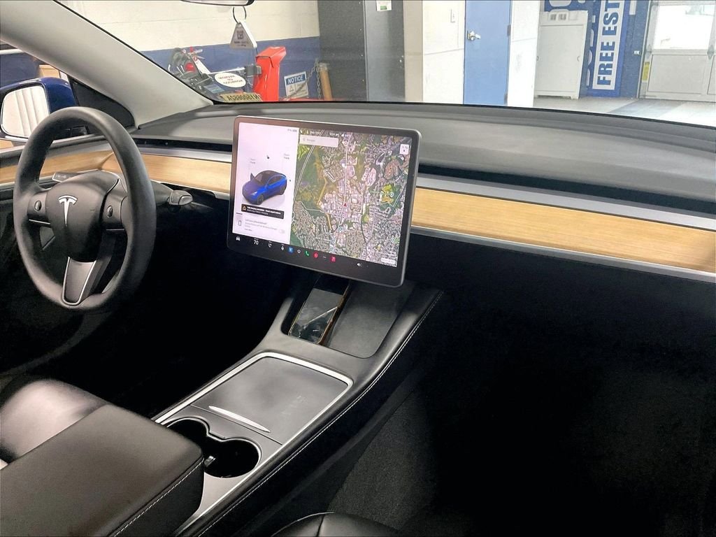 Used 2024 Tesla Model Y Long Range AWD/4WD image 14