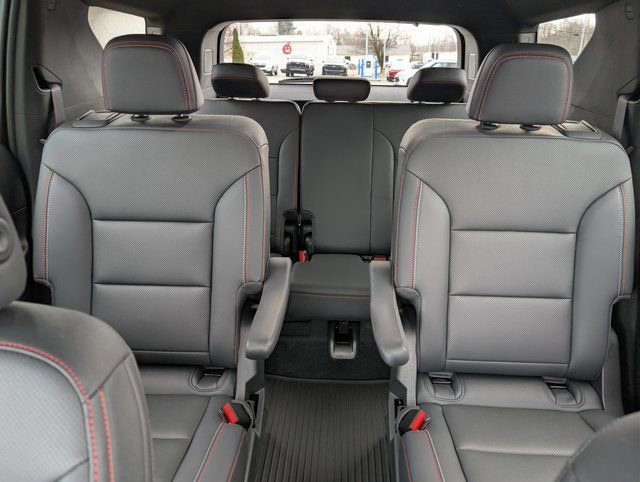Used 2024 Chevrolet Traverse Z71 w/ LPO, Floor Liner Package image 16