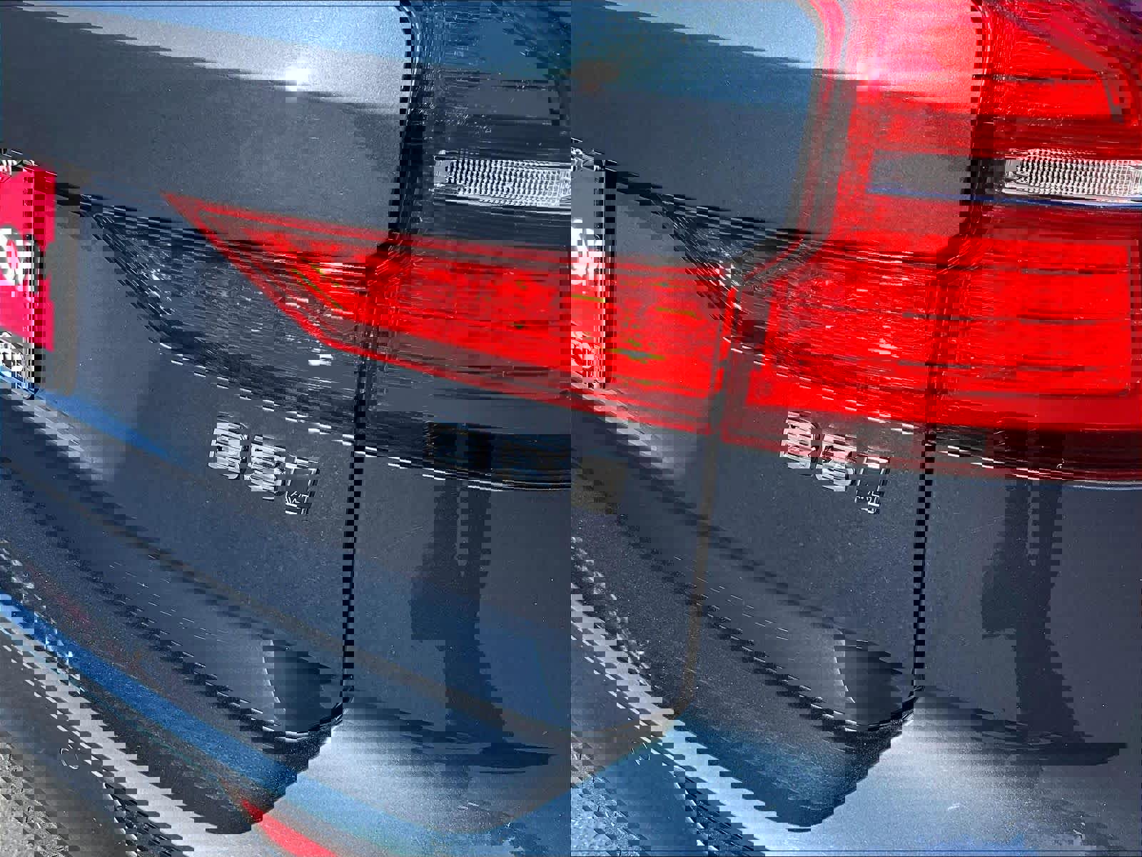 Used 2025 Volvo V60 B5 Cross Country Plus image 11