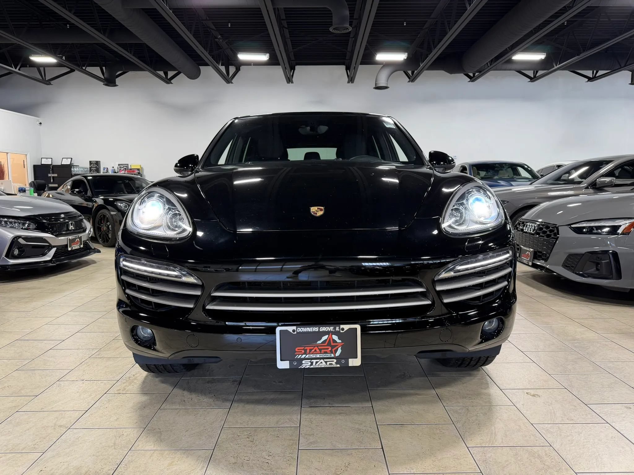 Used 2014 Porsche Cayenne Diesel Platinum Edition AWD/4WD image 10