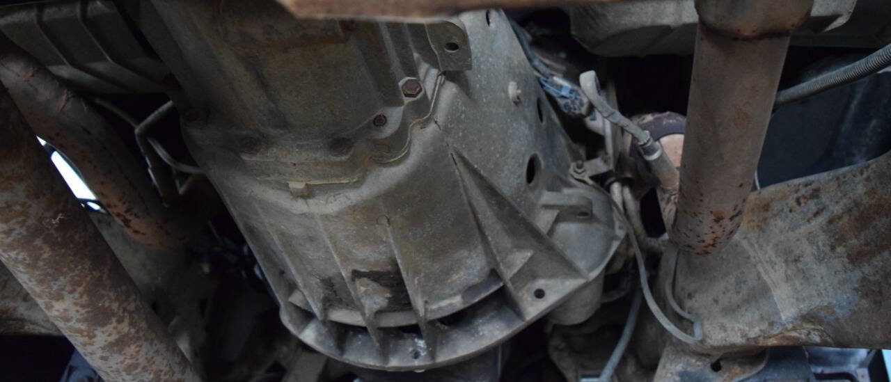 Used 1997 Chevrolet Silverado 1500 4x4 Regular Cab w/ Preferred Equipment Group 2 image 95