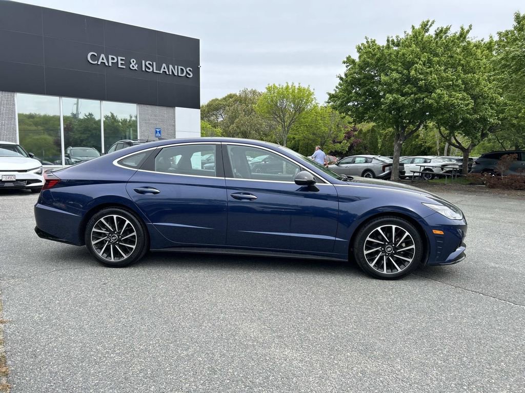 Used 2020 Hyundai Sonata SEL Plus w/ Tech Package FWD image 2