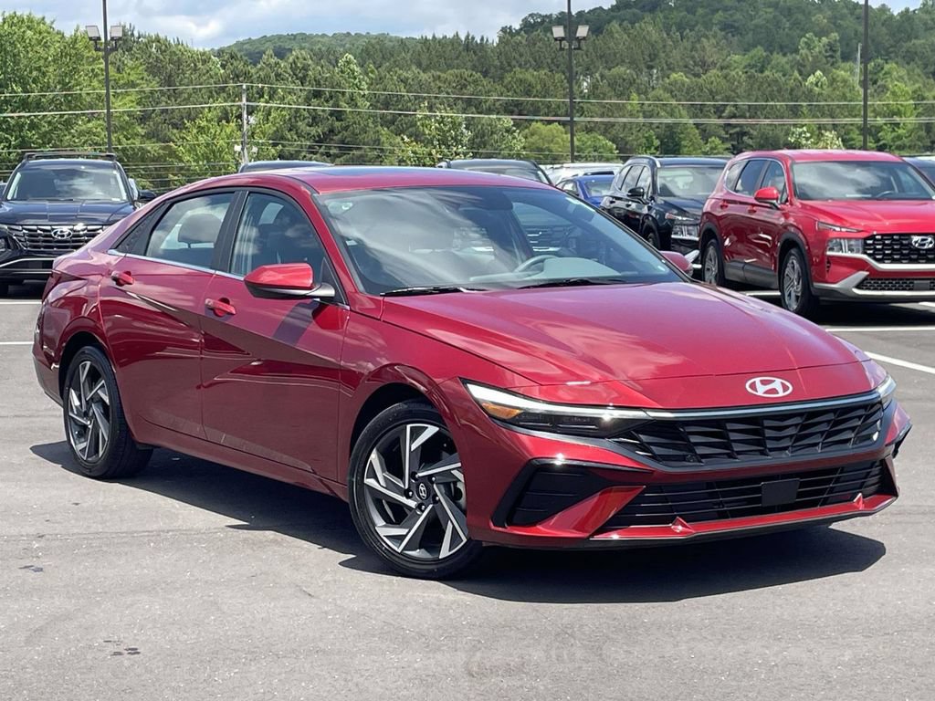 Certified 2025 Hyundai Elantra SEL FWD video 1