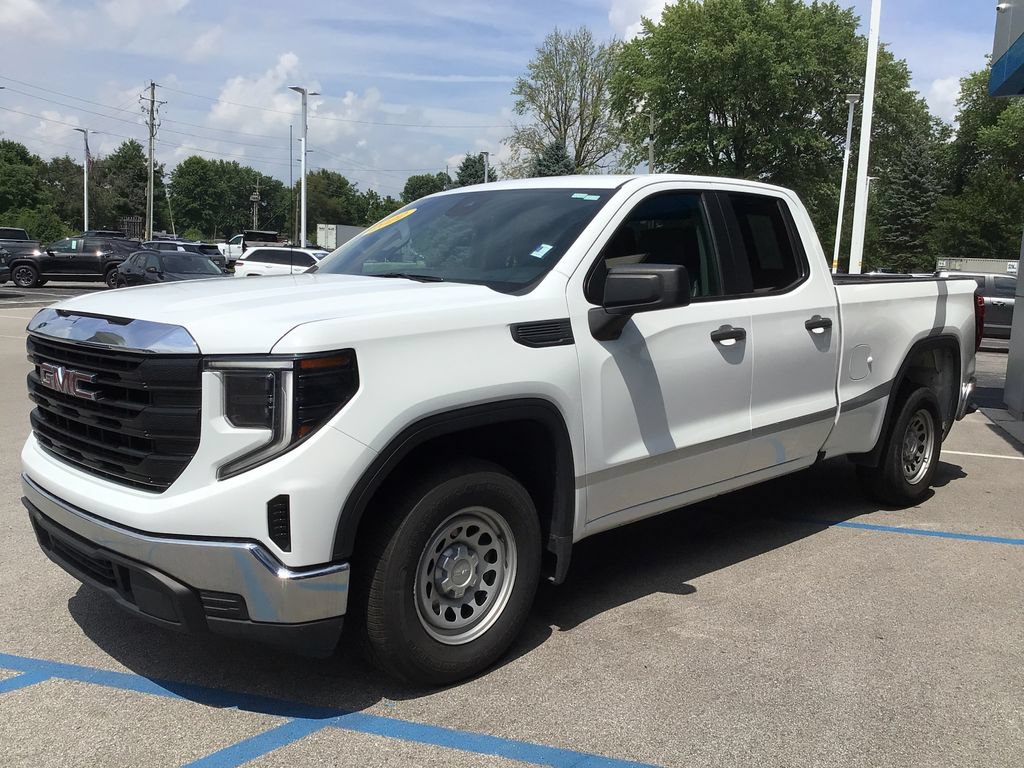 Used 2022 GMC Sierra 1500 Pro w/ Convenience Package RWD image 12