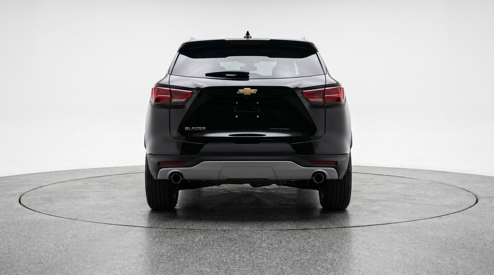Used 2025 Chevrolet Blazer LT FWD image 7