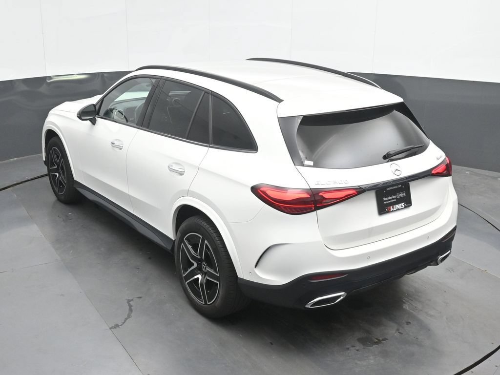 Used 2024 Mercedes-Benz GLC 300 4MATIC image 38