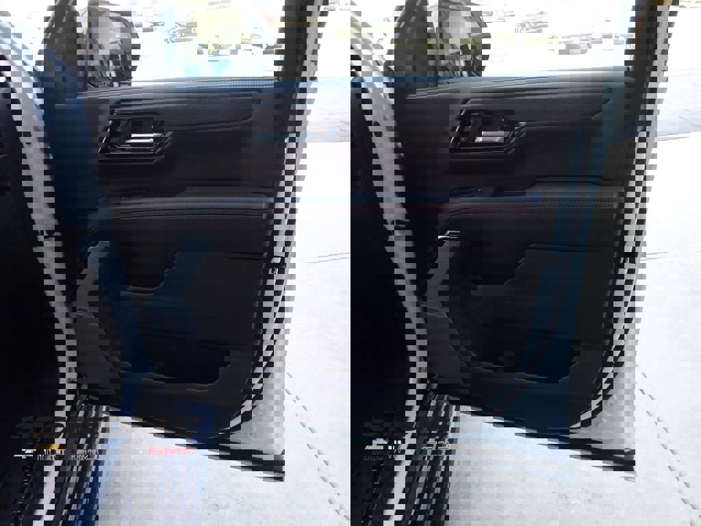 New 2026 GMC Yukon AT4 Ultimate image 30