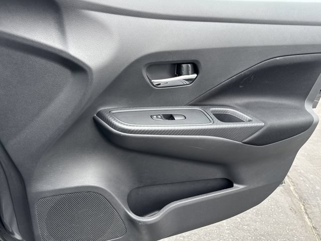 Used 2022 Nissan Versa SV w/ Trunk Package FWD image 24