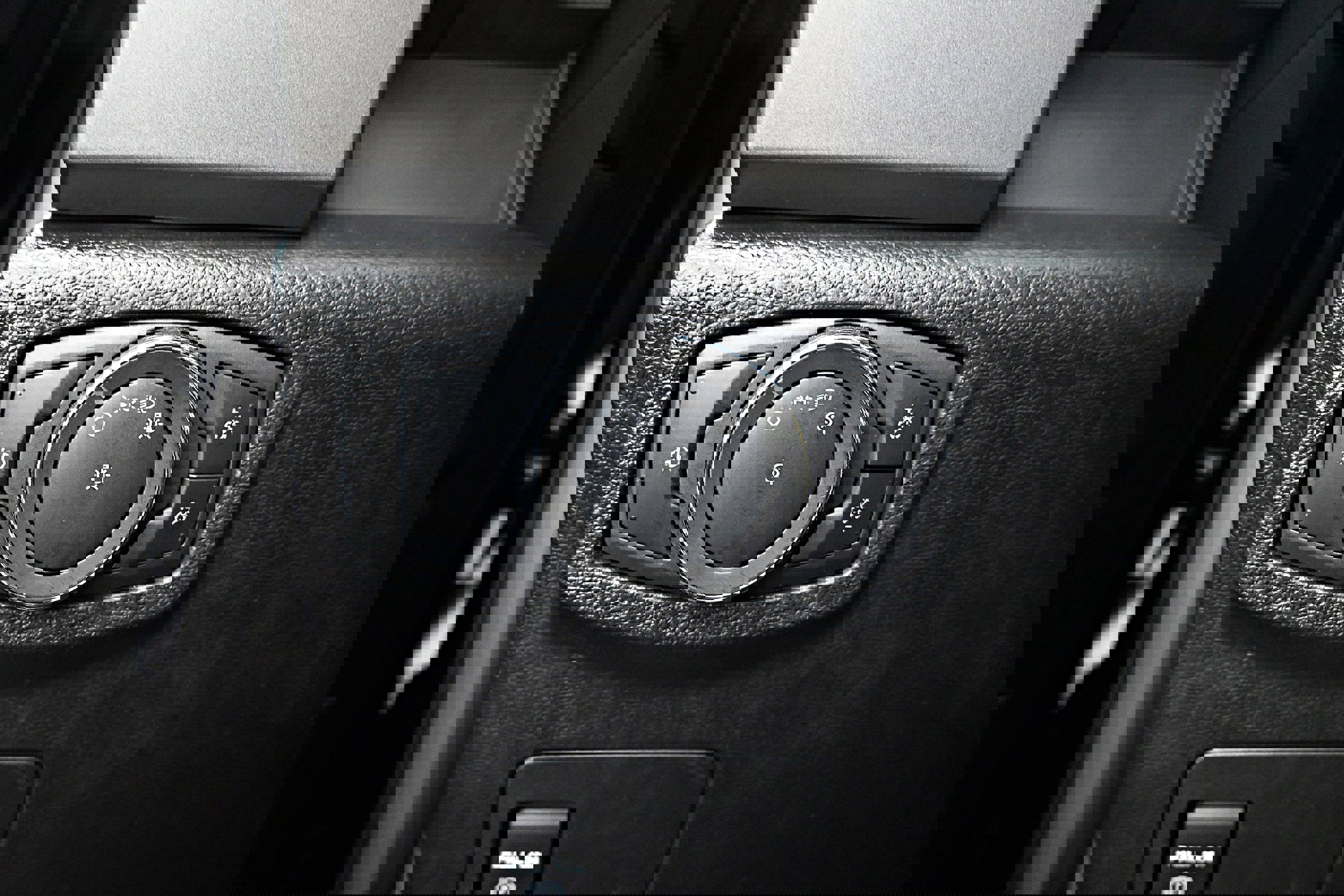 Used 2021 Ford Expedition XLT image 8