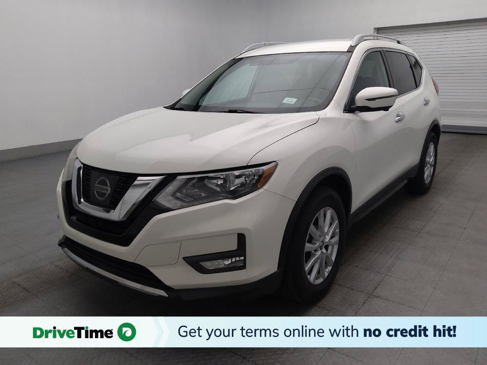 Used 2017 Nissan Rogue SV w/ SV Premium Package
