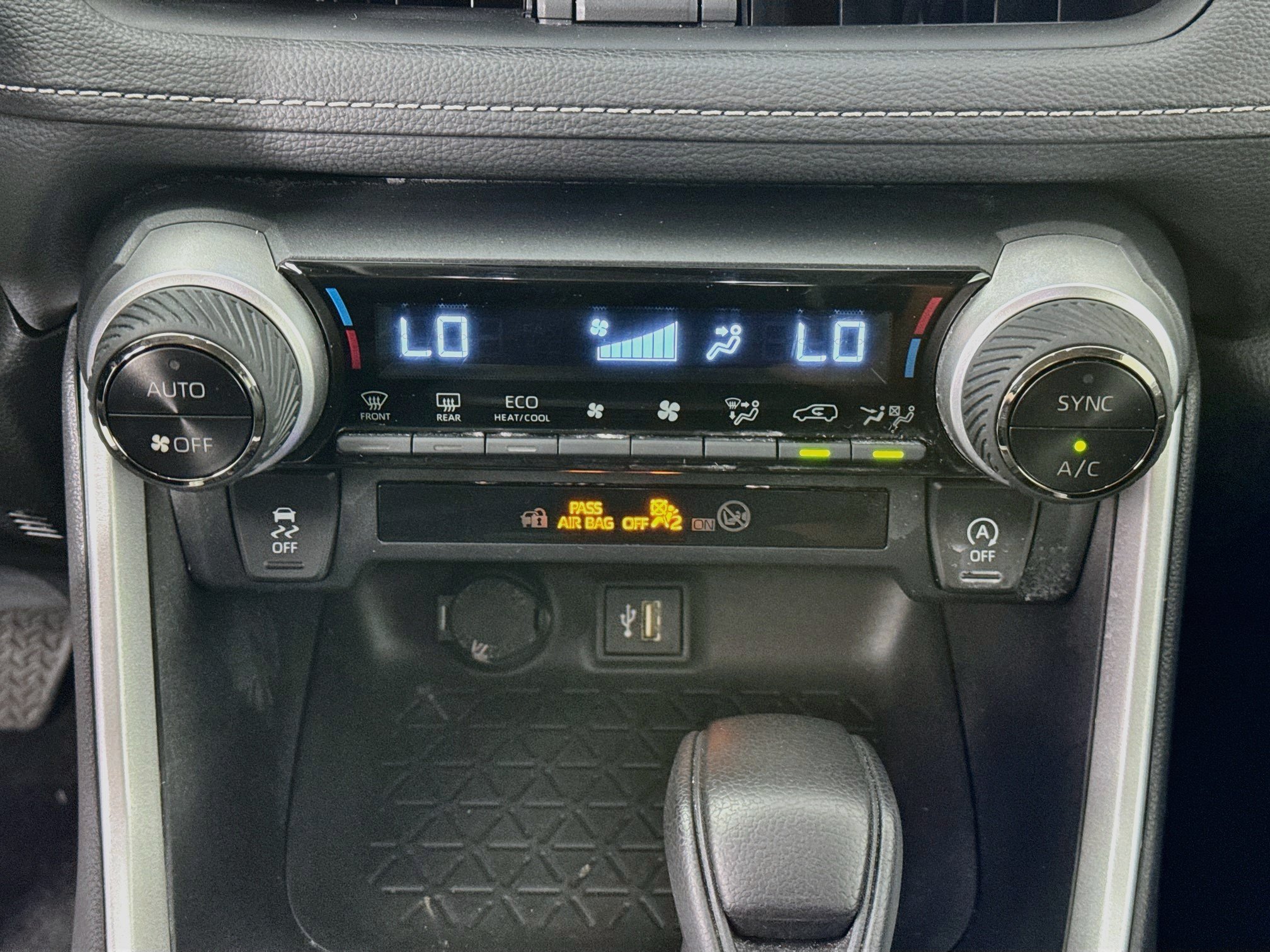 Certified 2023 Toyota RAV4 XLE AWD/4WD image 15