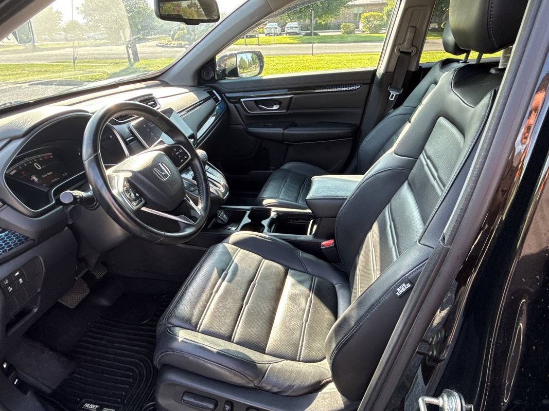 Used 2017 Honda CR-V Touring image 10