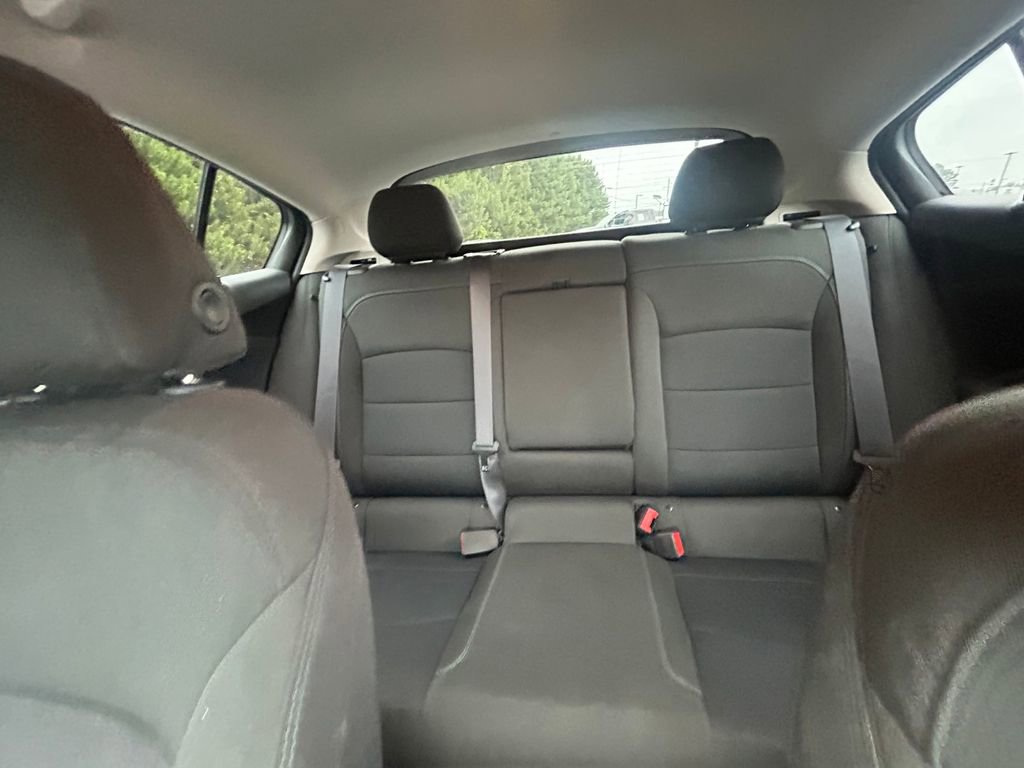 Used 2017 Chevrolet Cruze LT w/ Convenience Package FWD image 18