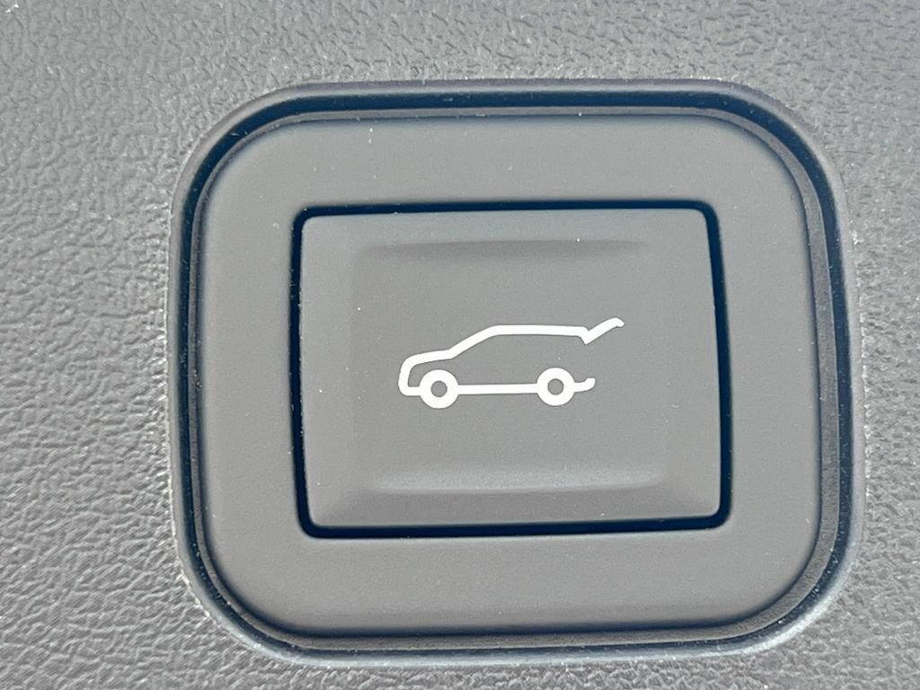 New 2026 Cadillac Vistiq Luxury AWD/4WD image 33