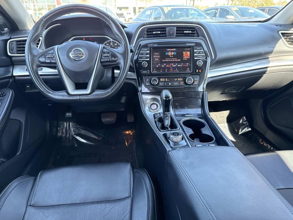 Certified 2019 Nissan Maxima 3.5 SL w/ Floor Mat Group image 16