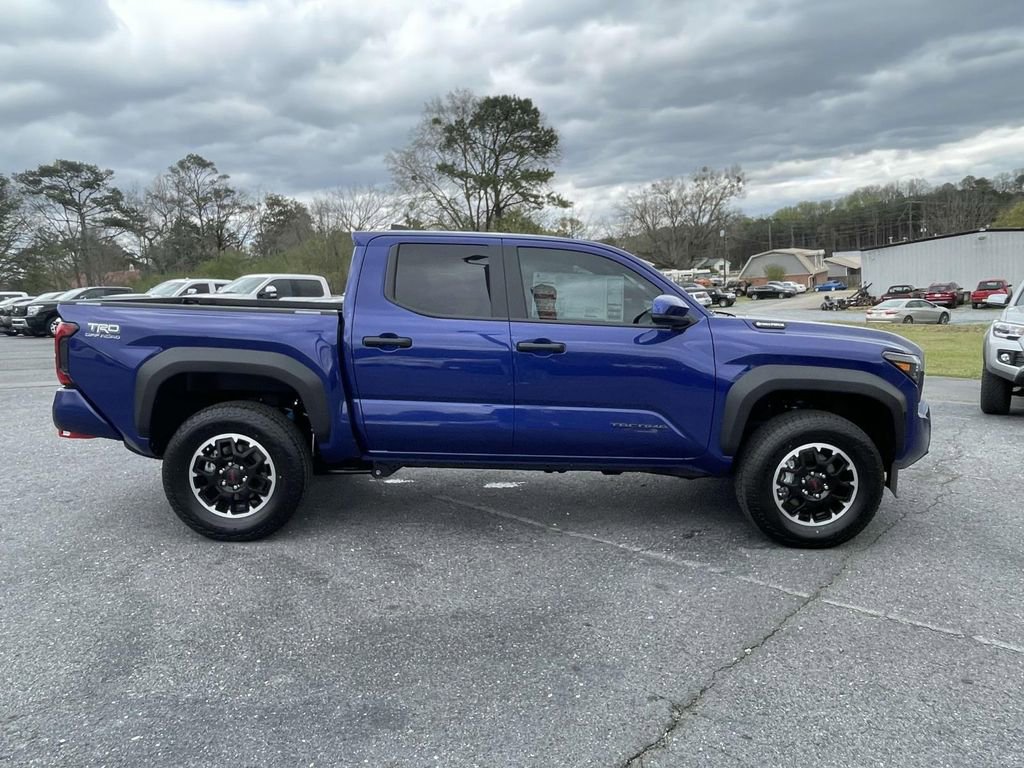 New 2025 Toyota Tacoma TRD Off-Road image 2
