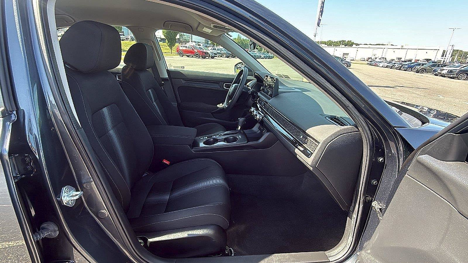 Used 2023 Honda Civic LX image 17