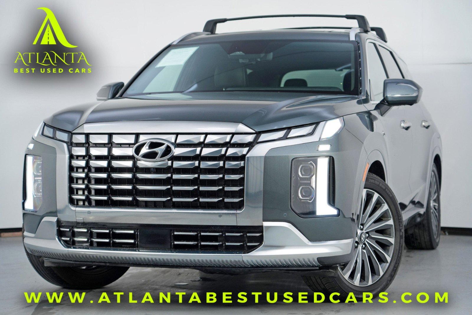 Used 2023 Hyundai Palisade Calligraphy image 1