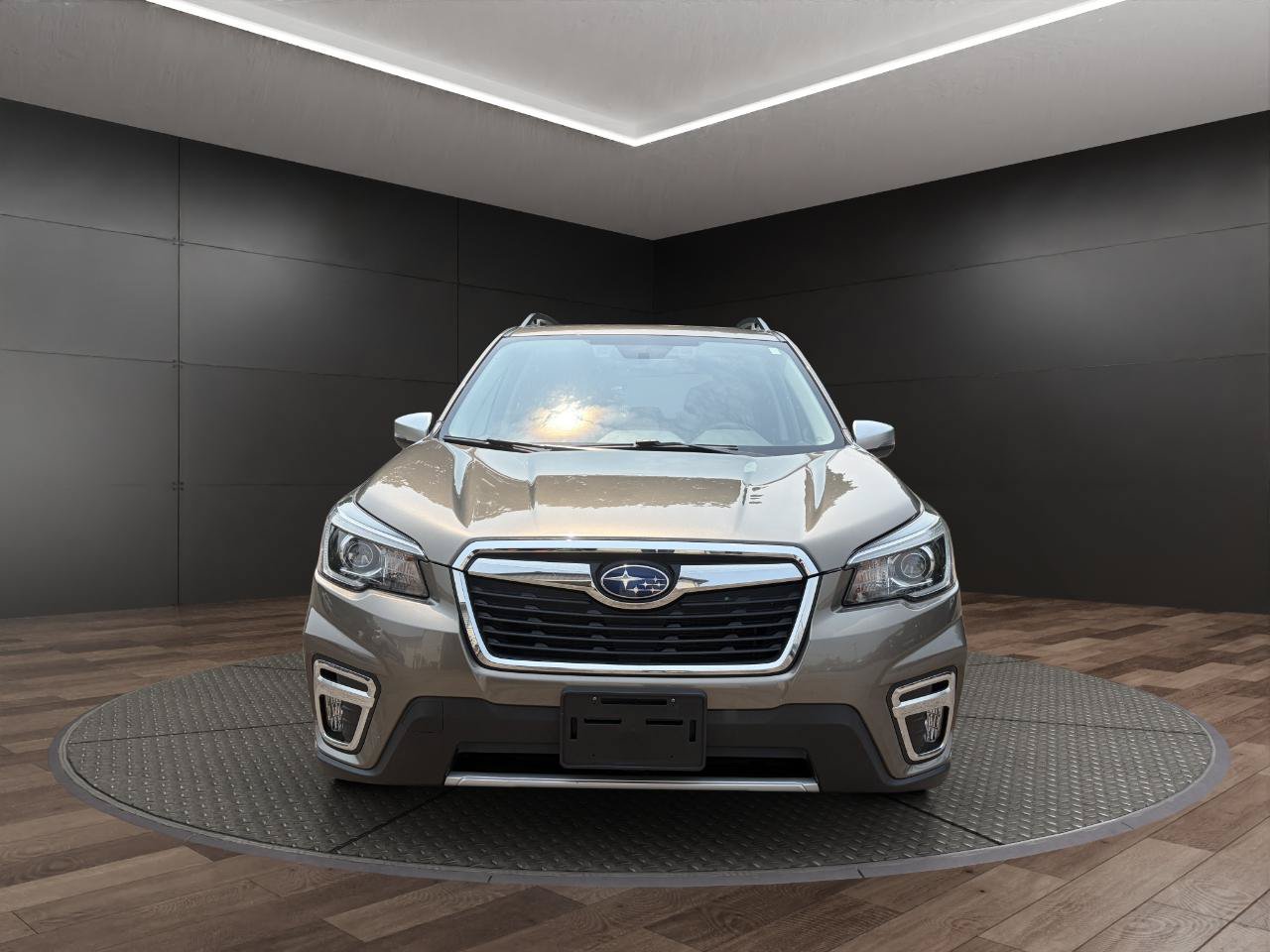 Used 2020 Subaru Forester Touring AWD/4WD image 3