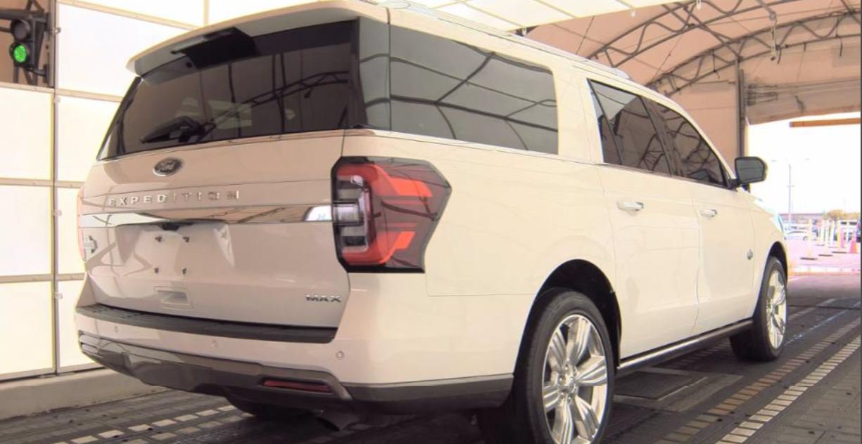 Used 2023 Ford Expedition Max King Ranch AWD/4WD image 5