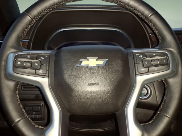 Used 2023 Chevrolet Tahoe LT w/ LT Signature Package AWD/4WD image 25