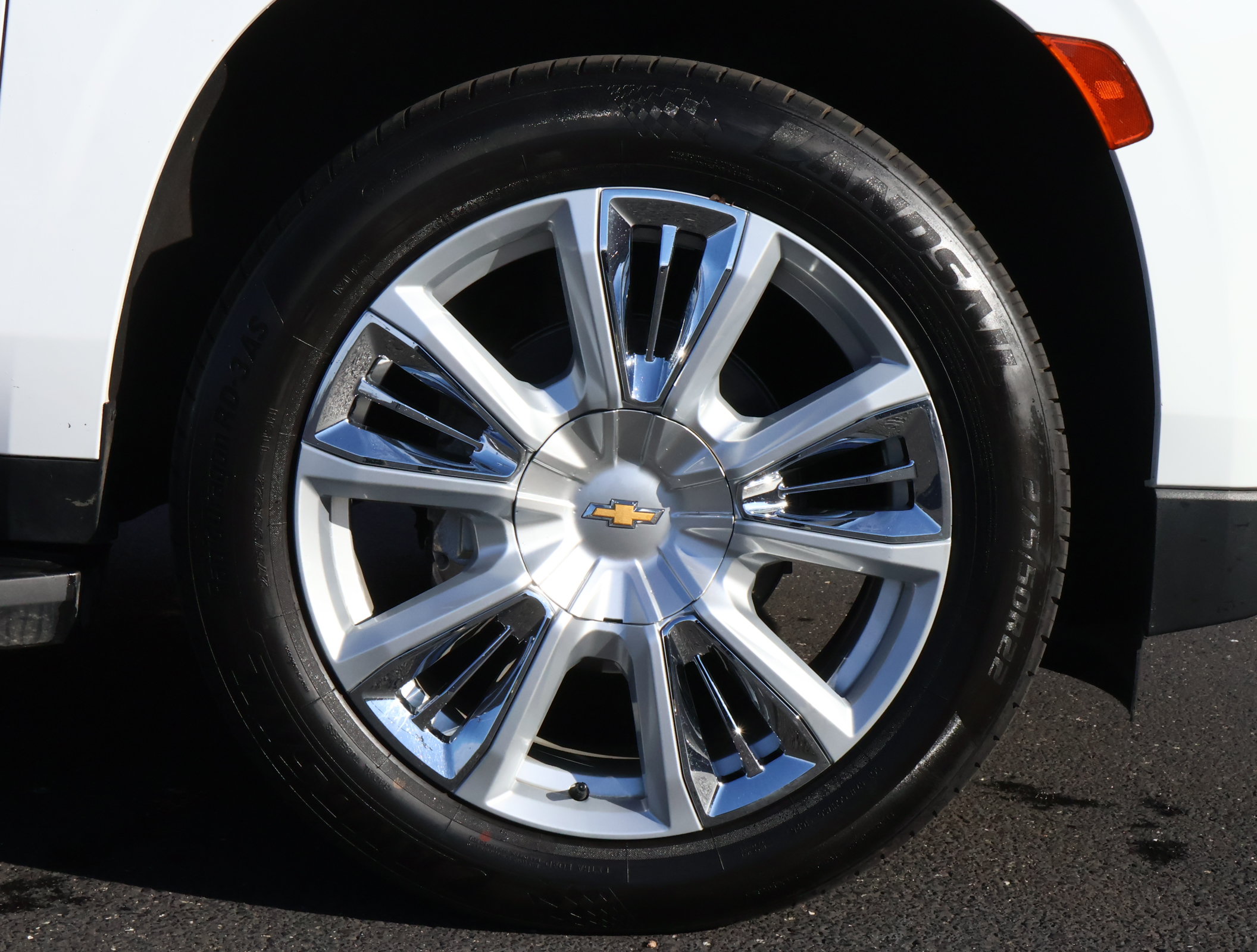Used 2024 Chevrolet Tahoe High Country w/ Max Trailering Package AWD/4WD image 31