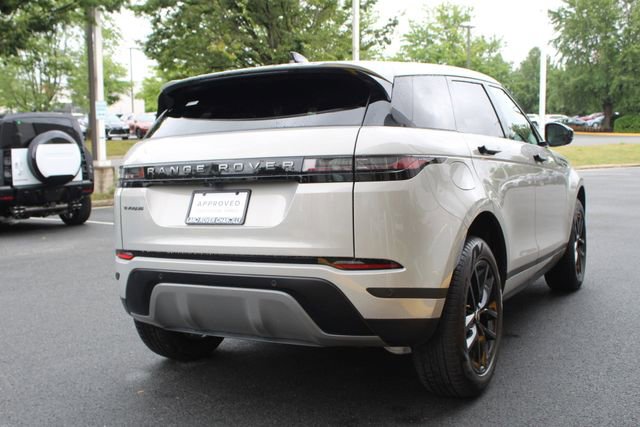 Used 2025 Land Rover Range Rover Evoque S image 2