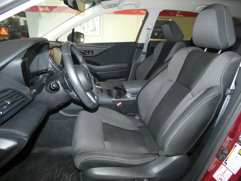 Used 2020 Subaru Outback Premium image 9