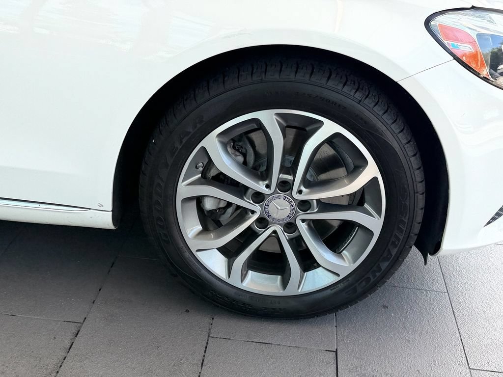 Used 2016 Mercedes-Benz C 300 4MATIC Sedan image 7