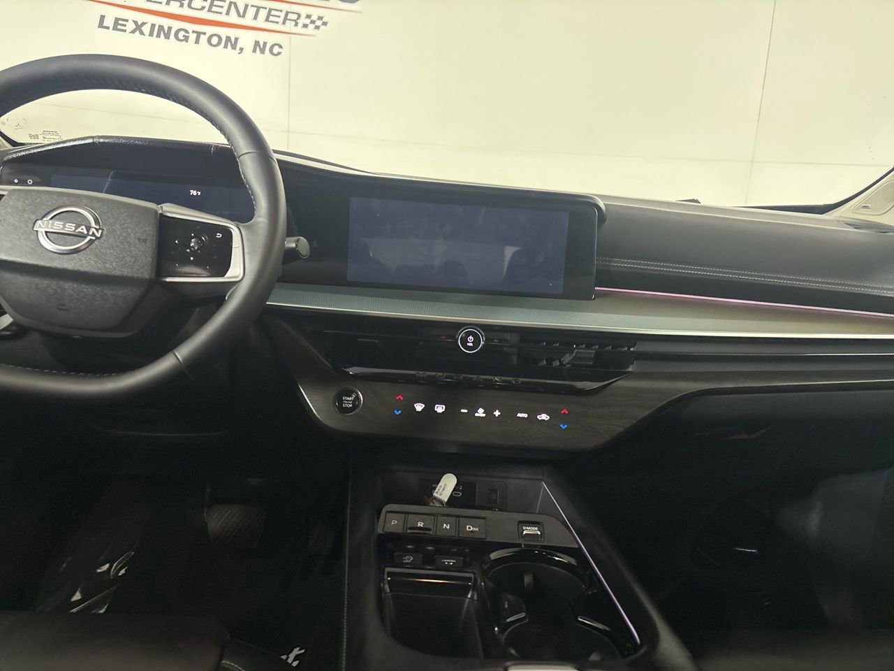 Used 2025 Nissan Murano SL AWD/4WD image 21