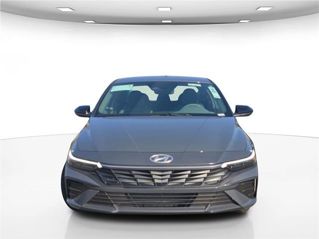 New 2026 Hyundai Elantra Sport image 2
