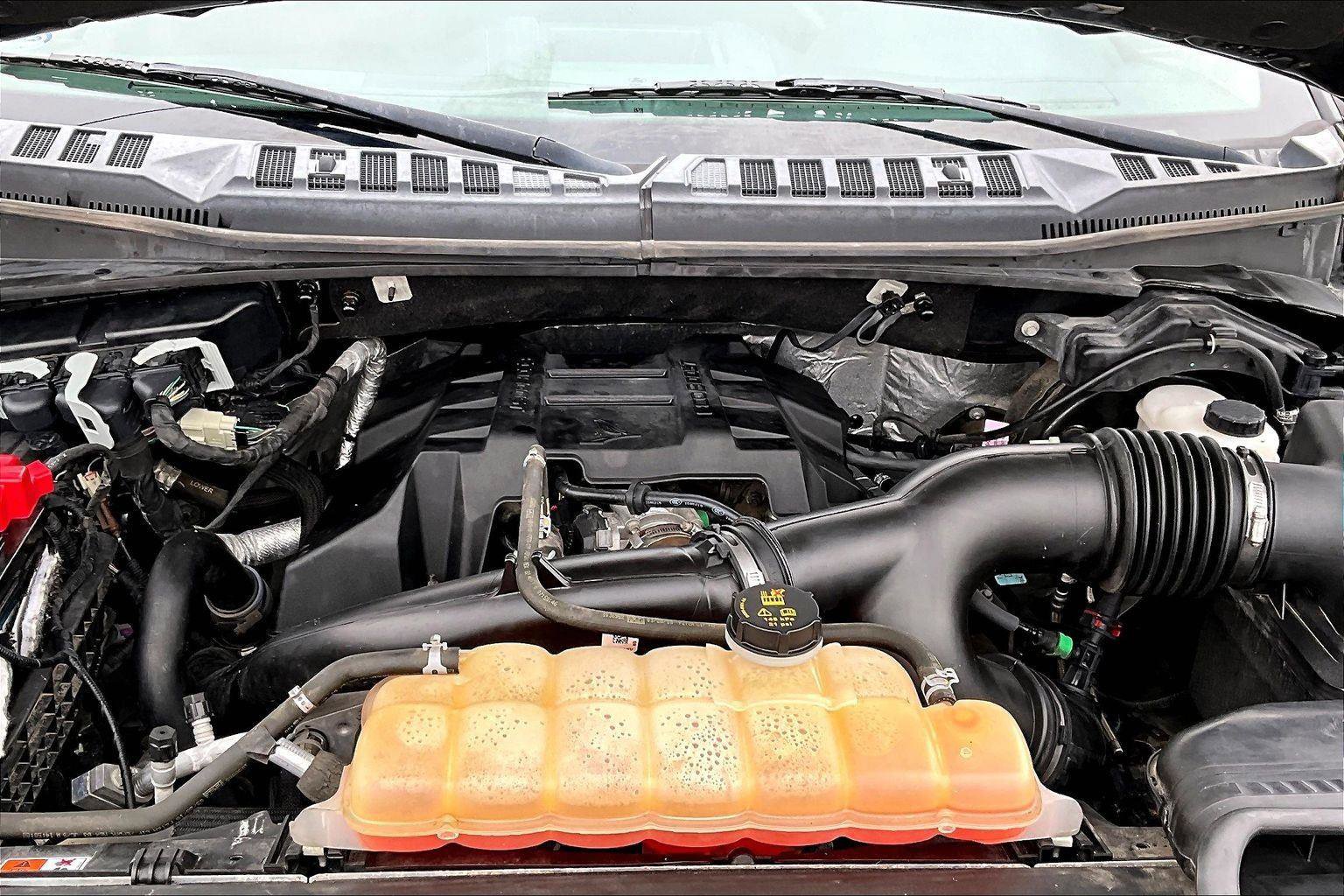 Used 2018 Ford F150 XL w/ Equipment Group 101A Mid image 12