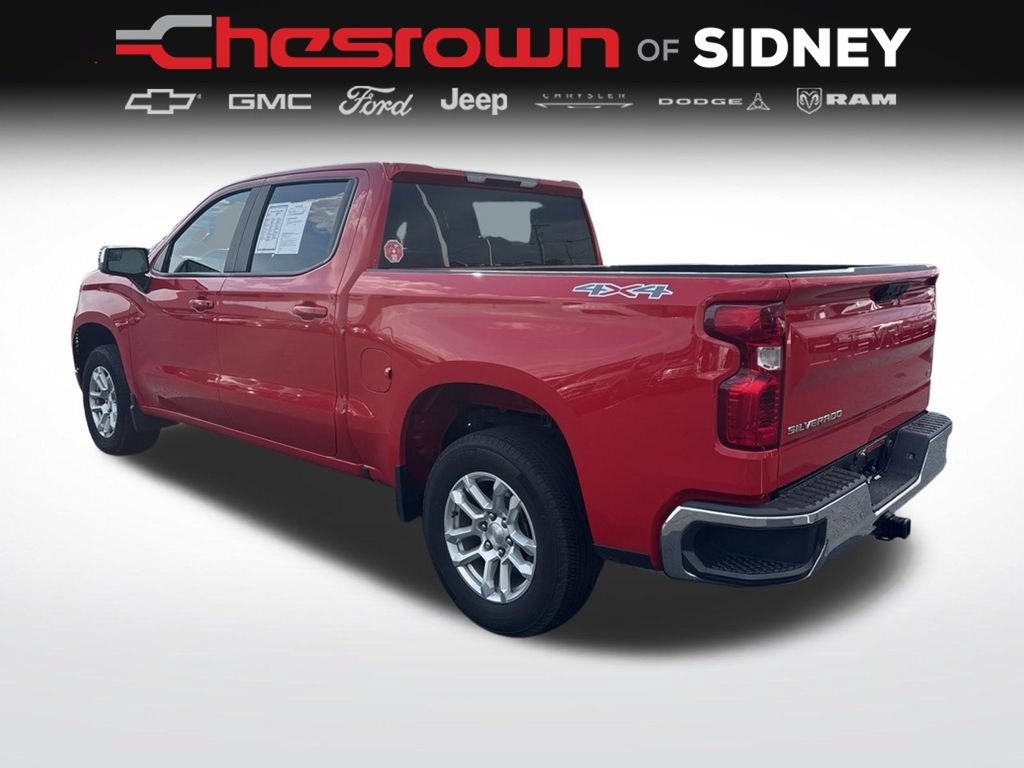 Used 2023 Chevrolet Silverado 1500 LT AWD/4WD image 3