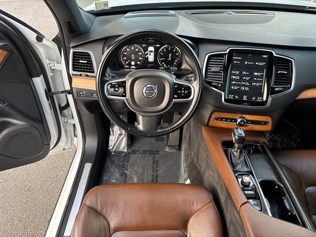 Used 2021 Volvo XC90 T6 Momentum w/ Advanced Package AWD/4WD image 30