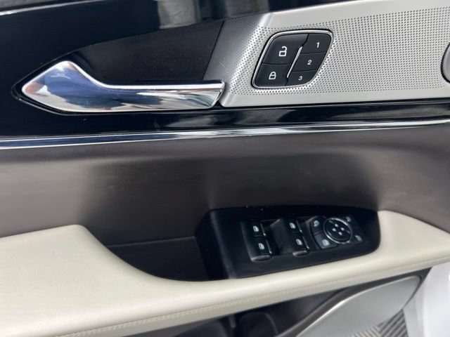 Certified 2023 Lincoln Nautilus Black Label AWD/4WD image 13