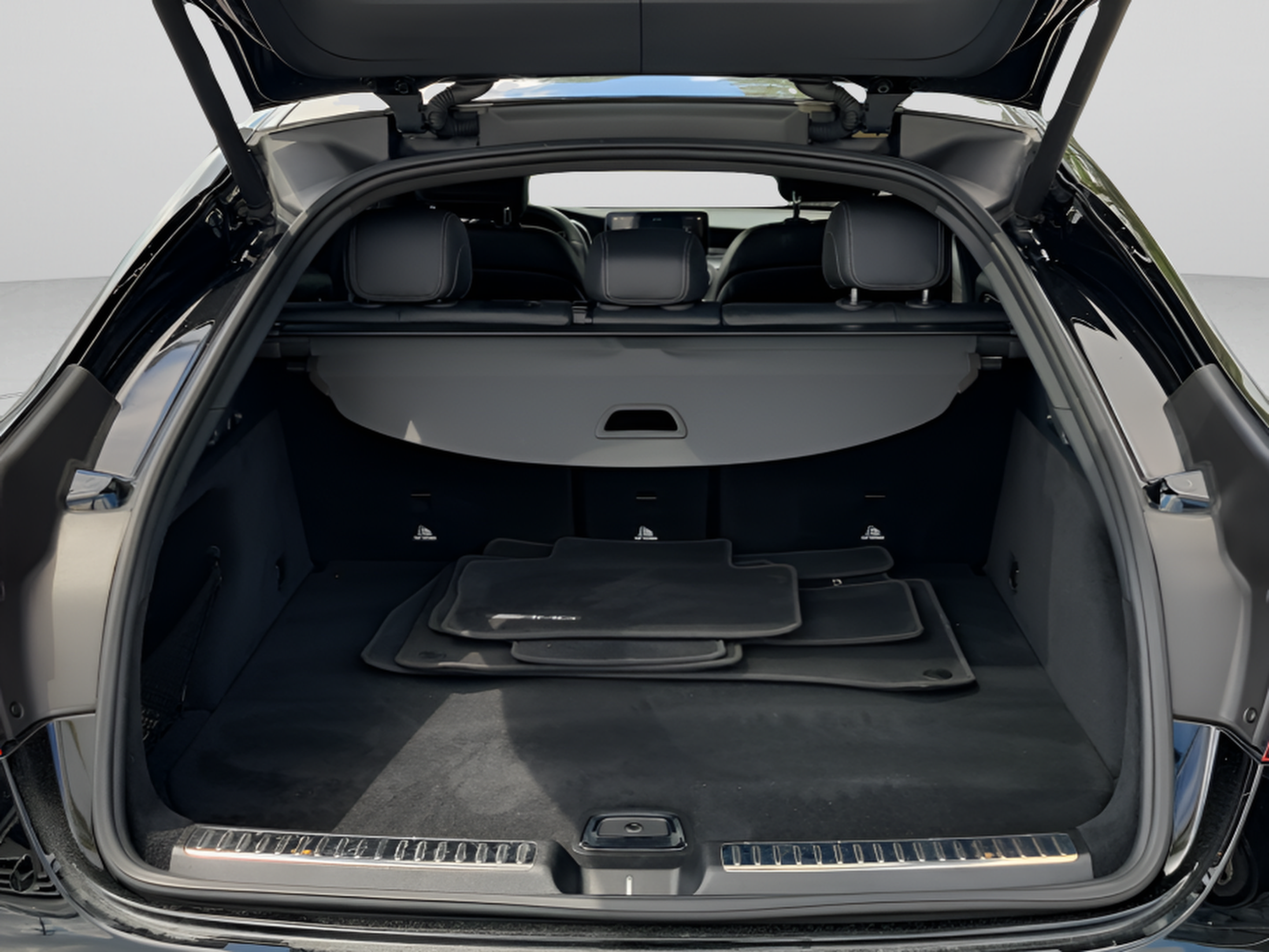 Certified 2021 Mercedes-Benz GLC 300 4MATIC Coupe image 5