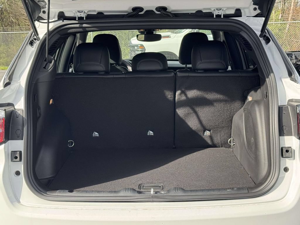 New 2026 Jeep Compass Latitude w/ Sun and Sound Group AWD/4WD image 29